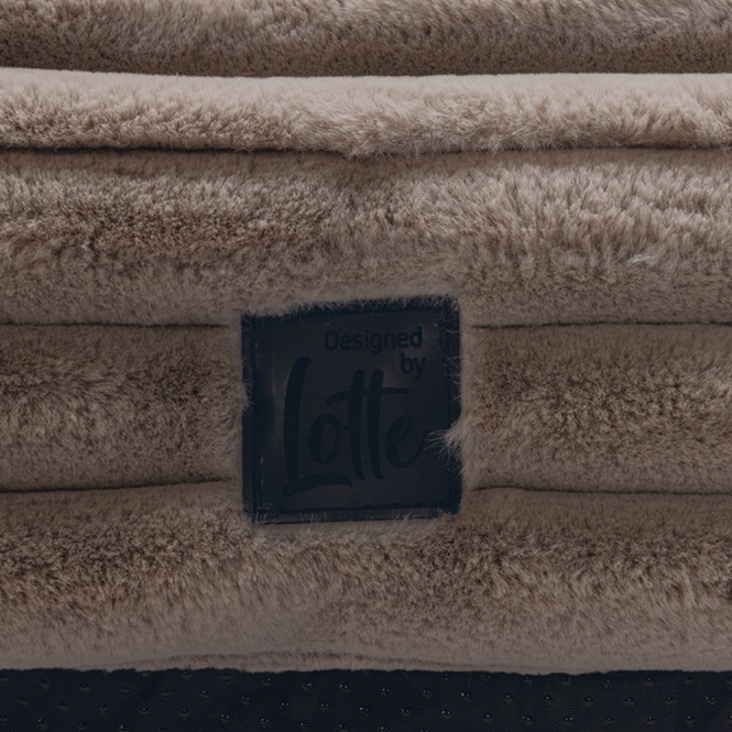 Designed by Lotte Hundekissen Reza - Beige - 120 x 80 cm – Bild 3