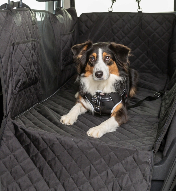Trixie Auto-Schondecke mit Verlängerung der Liegefläche – Bild 2
